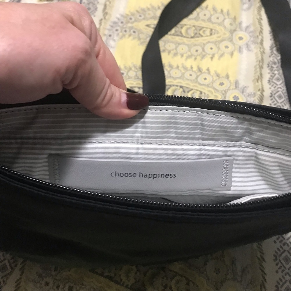 Lululemon cross body purse.